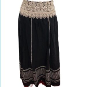Peter Nygard Black Midi Skirt with Cream Embroidery
